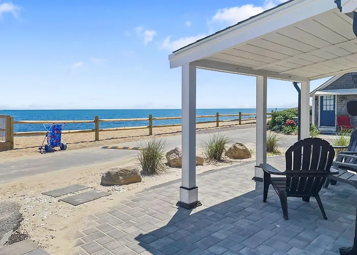Beachfront Escape In Dennis Port
