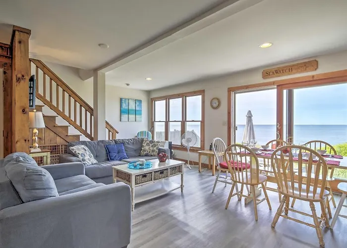 Oceanfront Gem W/ Sunroom & Fireplace In Cape Cod